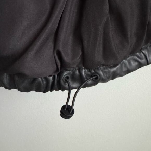 Zara Faux Leather Cropped Puffer Vest in Black Size XS - Picture 7 of 13